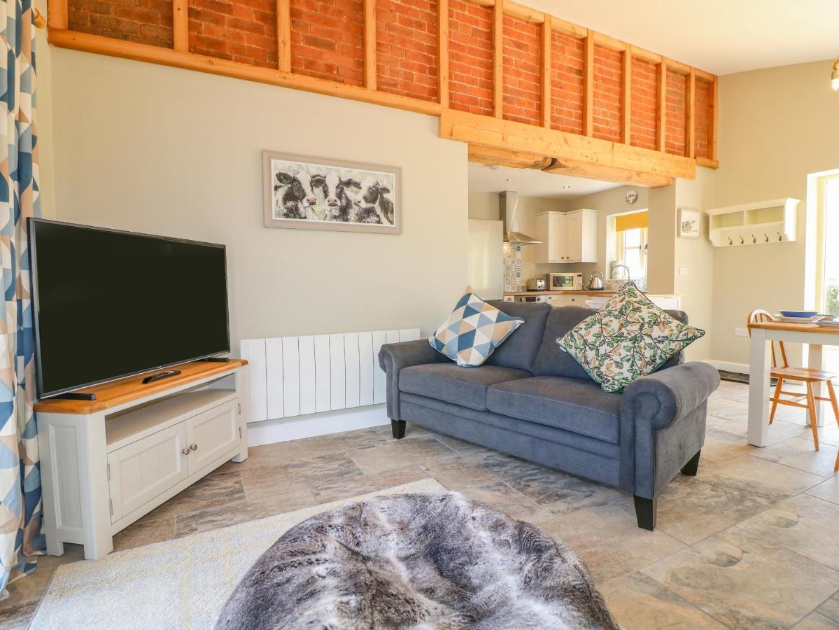 Acorn Lodge Stafford Bagian luar foto