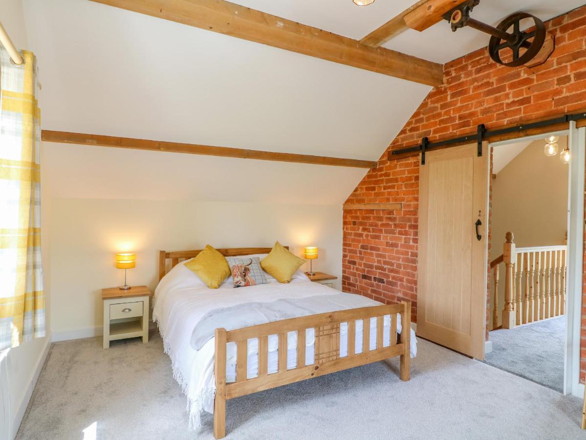 Acorn Lodge Stafford Bagian luar foto