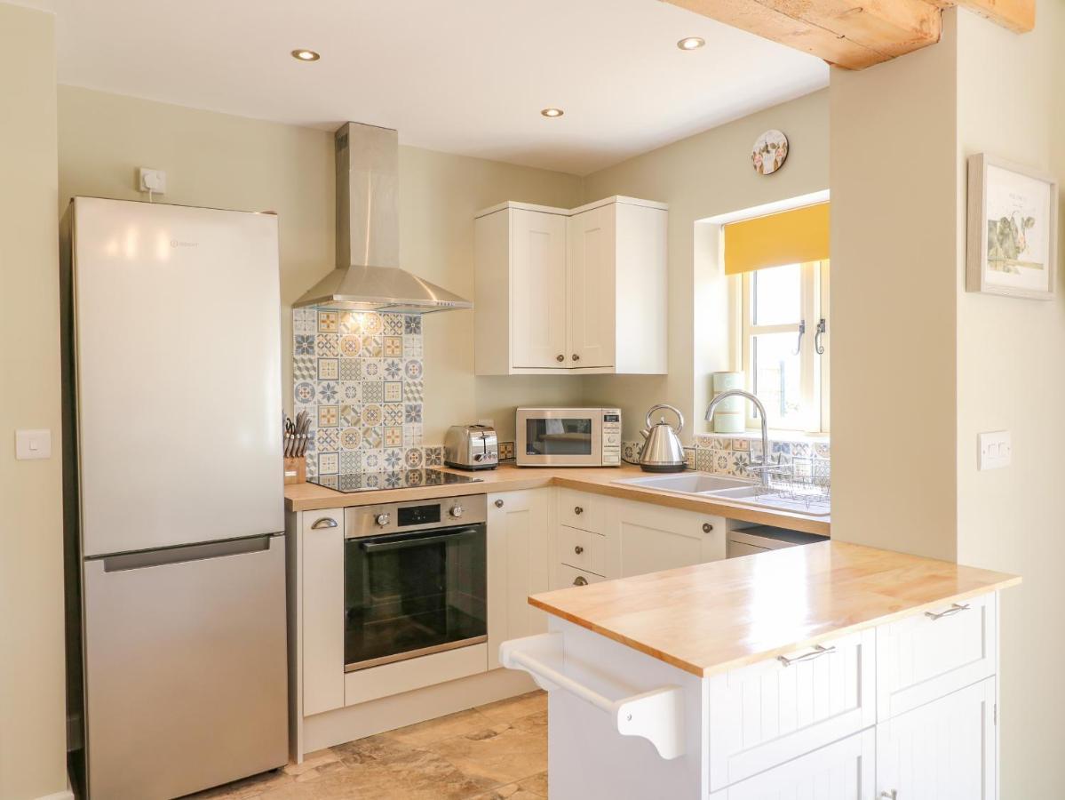 Acorn Lodge Stafford Bagian luar foto